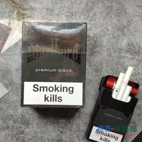 Marlboro欧盟万宝路顶级黑方盒装